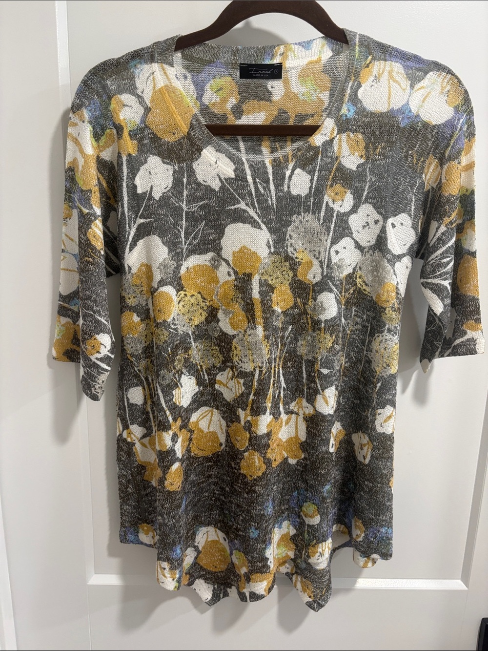 Botanical Print Knit Tunic in Gray and Mustard
